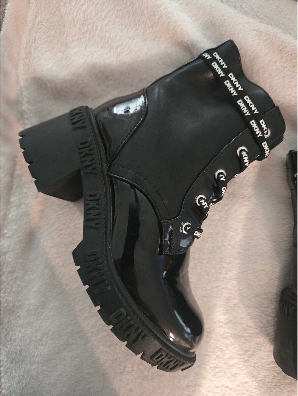 DKNY Black Patent Leather Combat Boots with Logo Laces and Chunky Heel